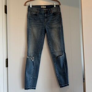 Madewell High-Riser Skinny Ripped Knee Ankle Jeans , Size 29 Tall, Medium Blue